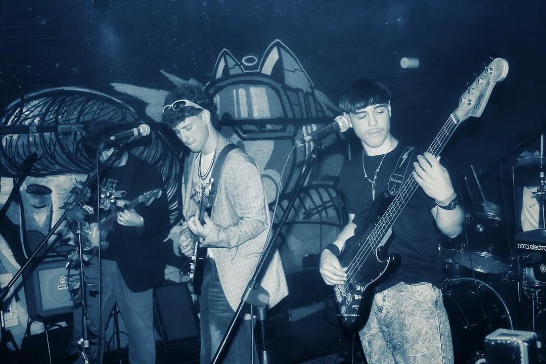 MAJ7 — pop, funk y rarezas que cierran en un acorde
